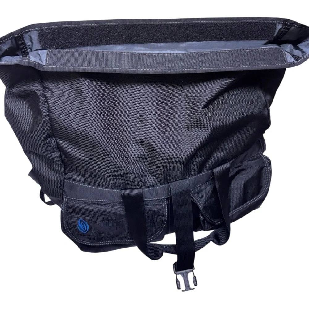 Timbuk2 Hemlock Duffel Roll-top Velcro Messenger Bag, Black, Crossbody